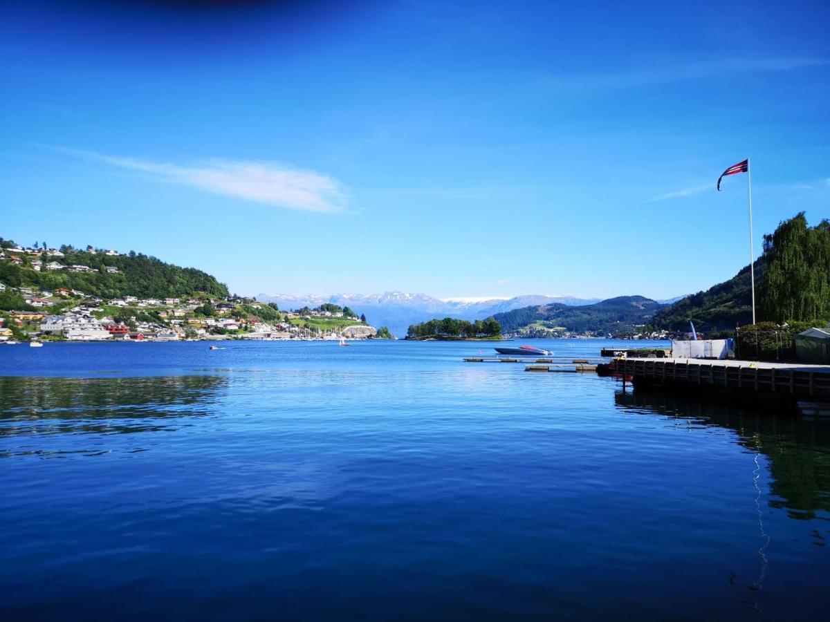 Fun In The Fjords Of Norway! Free Sup, Kajakk & Kano Included In Boathouse Kvam  Kültér fotó