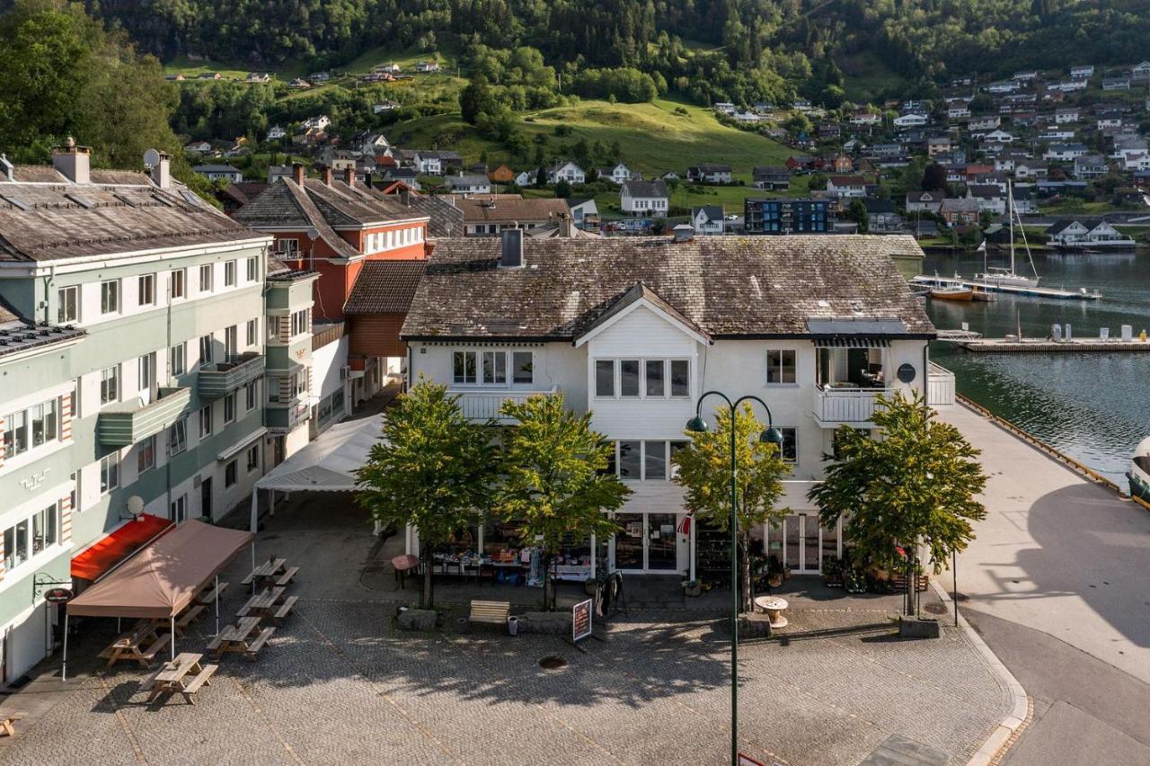 Fun In The Fjords Of Norway! Free Sup, Kajakk & Kano Included In Boathouse Kvam  Kültér fotó